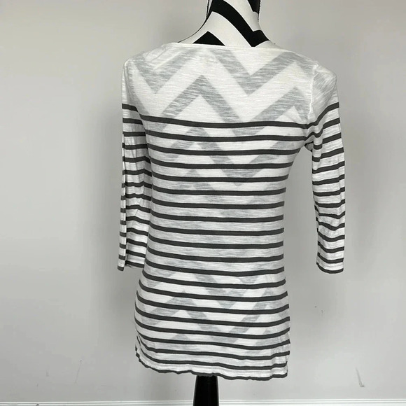 Loft Grey Striped Quarter Length Sleeve Top Sz SM - Picture 5 of 6